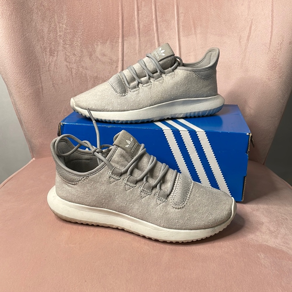 Adidas Tubular Sneakers